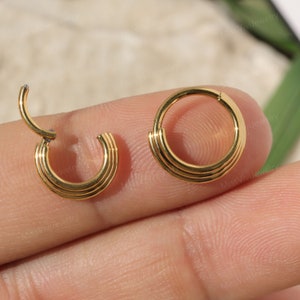 Bijoux en titane triple anneau de septum empilé/Cliqueur de septum en couches en acier chirurgical/ Créole de boucle d'oreille Daith à charnière/ Créole de cartilage 16 g 8/10 mm image 7