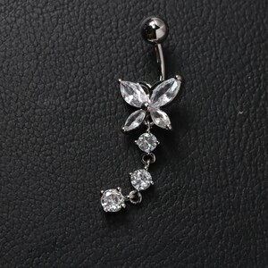 Anneaux de ventre de papillon en acier chirurgical 14G/ Anneau de nombril pendant en zircone/ Piercing du ventre de papillon/ Barre de nombril/ Bijoux de papillon CZ image 2