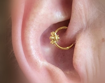Bee Daith Ring - Etsy