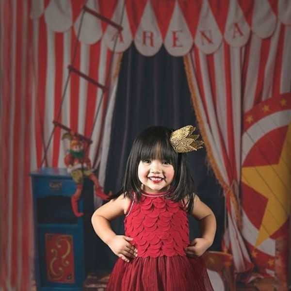 Vintage Red & White Circus Tent Photography Backdrop - Big Top, Carnival Fair Birthday Cake Smash Rides Popcorn Tickets Clowns Greatest Show