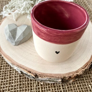 Keramik Becher // Becher handgemacht mit Herz // Tasse getöpfert rot // Tasse mit Herz // Tasse aus Ton Bild 6
