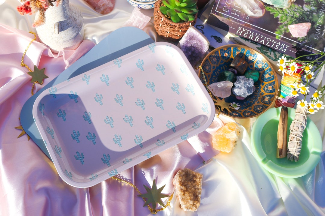 Flower Puff Women's Cute Girly Rolling Tray Large With Lid 11.