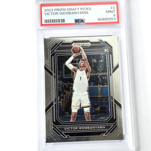 Victor Wembanyama Rookie Basketball Card 2023 Panini Prizm No. 2