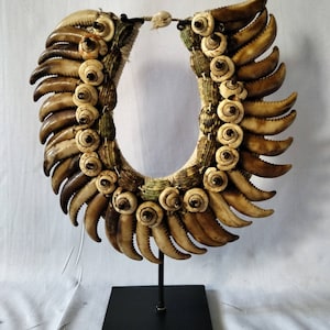 Antique Papua Shell Necklace: Tribal Art Decor with Stand