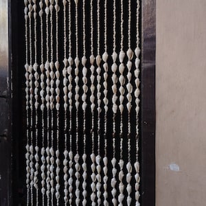 Sea shell curtains ,Shell Curtain for Doorway: Window Curtains,Ocean Breeze,Shell Door,Boho Shell Garland,Shell Room Divider