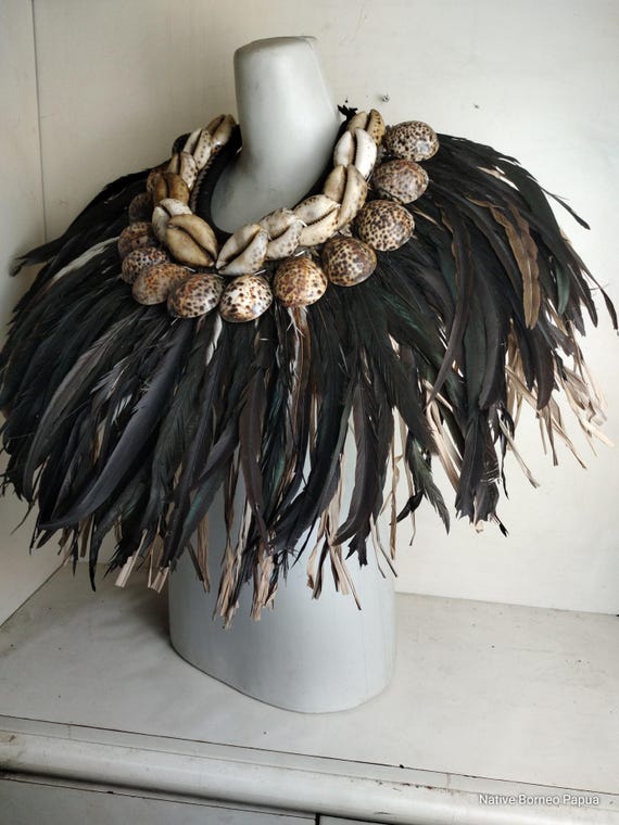 Tribal Feathered Necklace: New Guinea Art, Raffia & Shell - Etsy