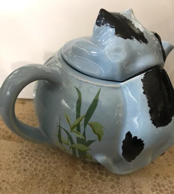 Wade England, Whimsical Teapots, Feline Collection Designed by Judith