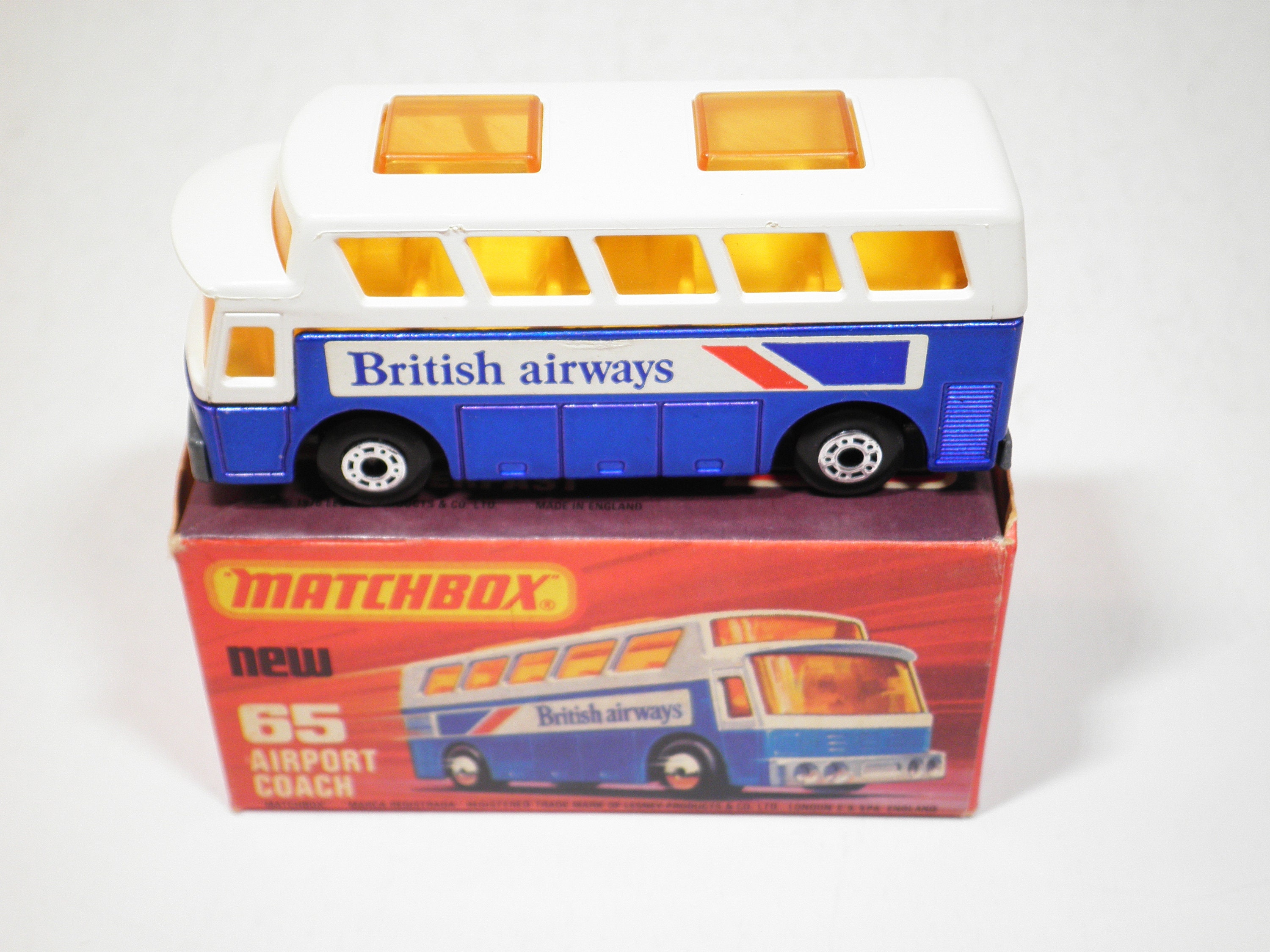 Matchbox Superfast No 65 Airport Coach, British Airways, Like New