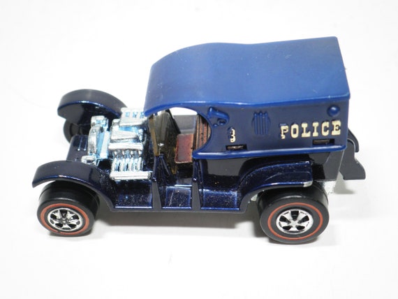 Hot Wheels Redline 1969 Paddy Wagon, USA Base, Original, Vintage