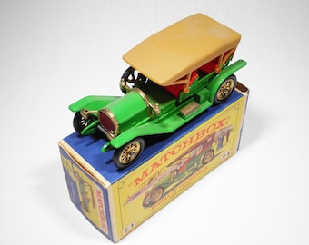 lesney models of yesteryear 9台とcorgi7台 lesney models of yesteryear 9台とcorgi7台 ミニカー