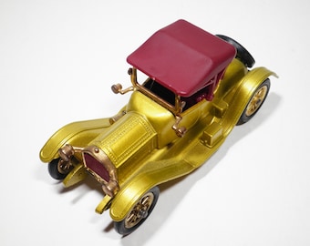 Matchbox Models of Yesteryear, Y-6 1913 Cadillac, Gold, Brass Wheels, NO BOX, Lesney, Vintage, Made in England