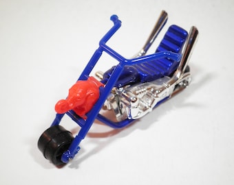 Matchbox Superfast No. 64 Slingshot Dragster, 2 Color Variants