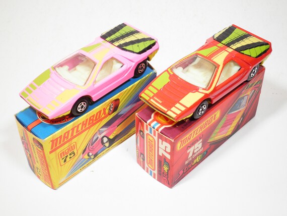 MATCHBOX Superfast 8 赤 ミニカーlesny MATCHBOX Superfast 8 赤 ミニカーlesny MATCHBOX Superfast 8
