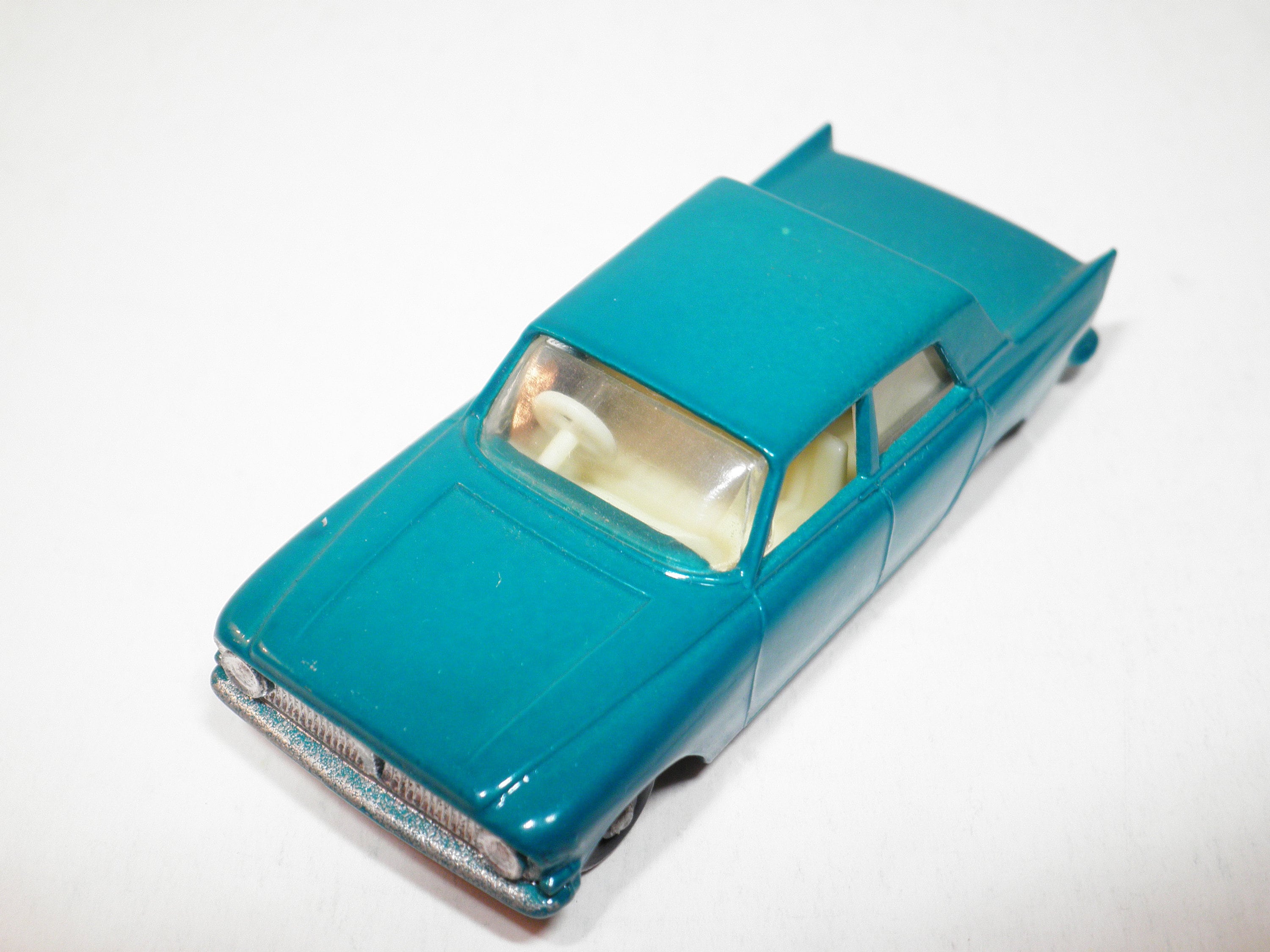 MATCHBOX No.33 FORD ZEPHYR Ⅲ Vintage Matchbox # 33 Ford Zephyr