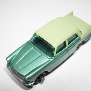 ミニカー MATCHBOX No.29 AUSTIN A55 CAMBRIDGE Matchbox 29b, Austin Cambridge A55 - Free Price Guide & Review