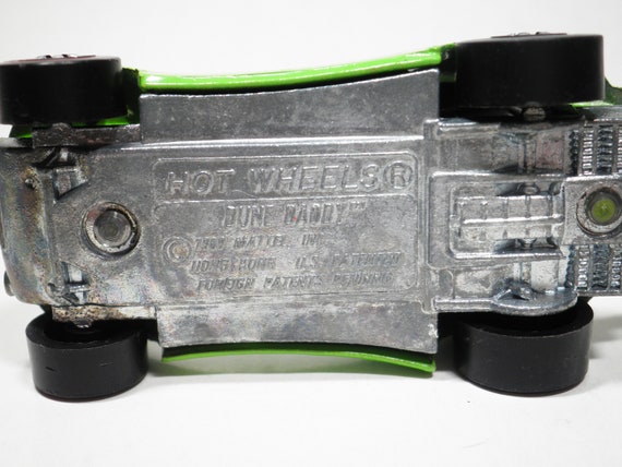 Hot Wheels Redline 1969 , Dune Daddy, Lime Green With