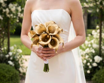 Gold Calla Lily Bouquet, Calla Bouquet, Lily Bouquet, Artificial Flower, Beach Tropical Bouquet, Gold Flowers, Silk Flower Bouquet.
