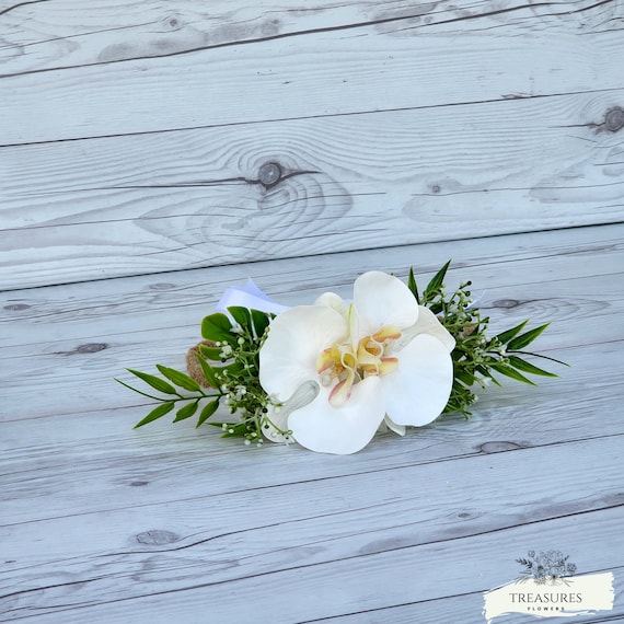 Dog Flower Collar, Dog Collar, Dog Wreath, Dog Wedding Collar, White Orchid Collar, Dog Wedding Flower, Artificial Flower, Flower for dog.