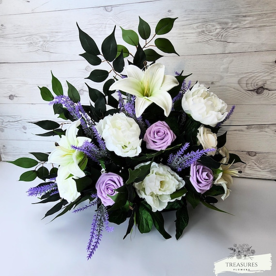 White and purple floral arrangement, wedding table decor, flowers for gifting, floral centerpiece, Roses, Lilies, Peonies, wedding flower