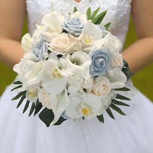 Tropical Bouquet, White Blue Ivory Bouquet, Seashells Bouquet, Artificial Flower, Beach Wedding Bouquet, Orchid Bouquet, Roses Bouquet.