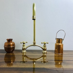 Arched Brass Faucet V