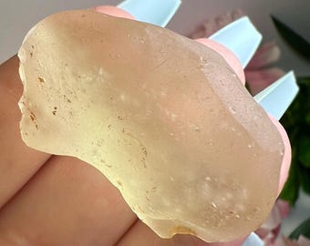 Velvet Smooth Yellow LDG | Raw Libyan Desert Glass | Great Sand Sea glass | Golden Libyan Desert Glass | Tektite | High quality | 15.3 Grams