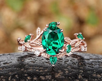 Antique Oval Emerald Leaf Engagement Ring Set Nature Inspired Leaf Wedding Band Gold Emerald Promise Ring Custom Anniversary Rings For Women