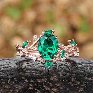 Antique Oval Emerald Leaf Engagement Ring Set Nature Inspired Leaf Wedding Band Gold Emerald Promise Ring Custom Anniversary Rings For Women image 1