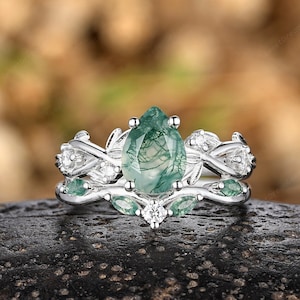 Pear Moss Agate Wedding Ring Set Vintage White Gold Moissanite Leaf Wedding Promise Rings Moss Agate Curved Wedding Band Custom Bridal Set