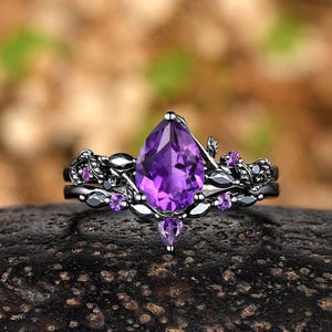 Pear Amethyst Engagement Ring Set Black Gold Leaf Nature Inspired Wedding Rings For Women Gothic Purple Amethyst Anniversary Rings Gifts