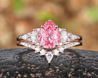 Pear Pink Sapphire Engagement Ring Set Moissanite Cluster Promise Rings For Women Solid Gold Peach Sapphire Anniversary Wedding Ring Gift
