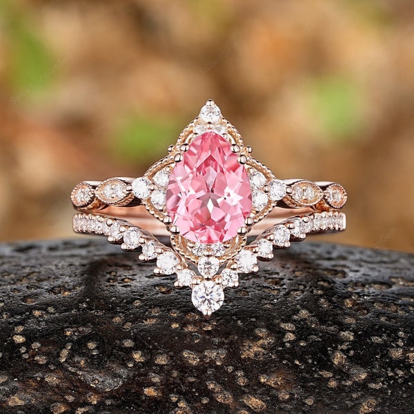 Pear Pink Sapphire Engagement Ring Set Vintage Moissanite Cluster Halo Wedding Ring Set 14k Gold Moissanite Wedding Band Custom Promise Ring