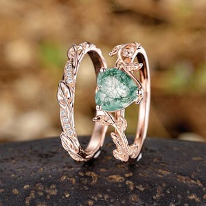 Nature Inspired Couple Rings Set 14k Gold Solitaire Moss Agate Wedding Rings For Women And Men Custom Mens Wedding Band His And Hers Rings