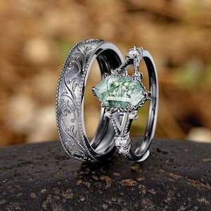 Moss Agate Couple Rings Set Custom Black Gold His And Hers Wedding Rings Leaf Anniversary Rings For Women And Men Stacking Rings Bridal Set
