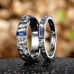 Baguette Alexandrite Couple Rings Set, Gothic Black Gold Hammered Wedding Rings For Women And Men, Minimalist Mens Ring Wedding Bands Gift