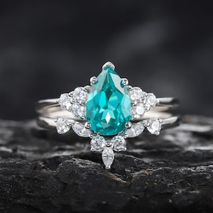 Vintage Teardrop Bluish Green Paraiba Tourmaline Engagement Ring Set, Neon Blue Pear-Shaped Tourmaline Bridal Set, Wedding Set Promise Ring