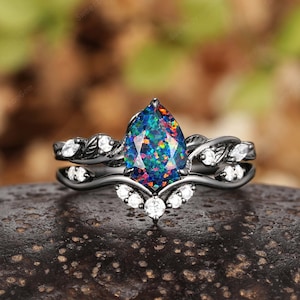 Pear Balck Opal Engagement Ring Set, 14k Black Gold Leaf Facet Fire Opal Wedding Ring, Vintage Moissanite Diamnd Wedding Band Gift For Mom