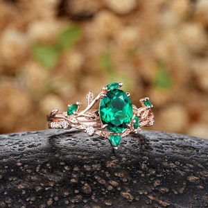 Antique Oval Emerald Leaf Engagement Ring Set Nature Inspired Leaf Wedding Band Gold Emerald Promise Ring Custom Anniversary Rings For Women image 3
