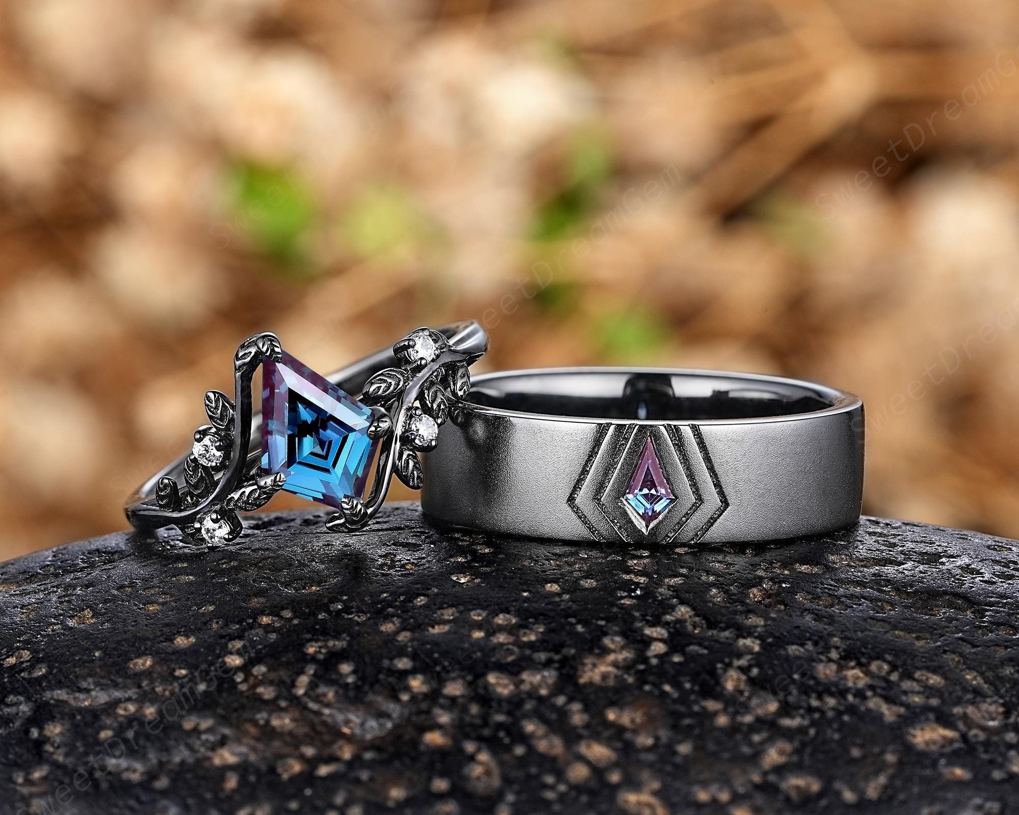 Gothic Black Gold Kite Alexandrite Couple Ring Set, Leaf Nature