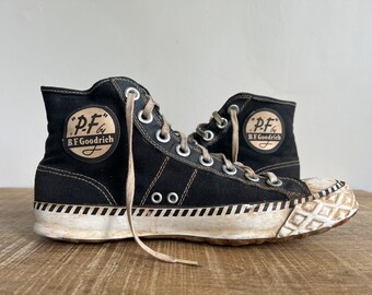 chuck taylor pf flyers