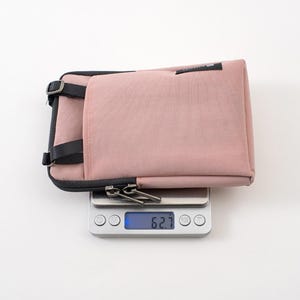 Crossbody Mobile Bag | Lightweight Water-Resistant Passport Smartphone Pouch - Korea Made Bild 9