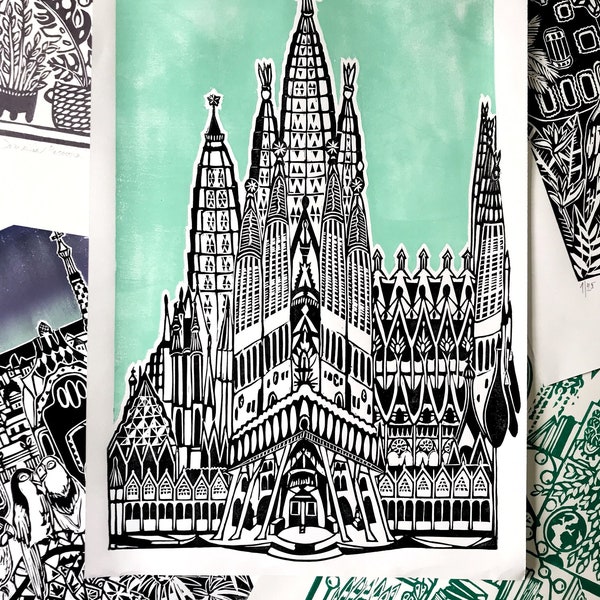 Sagrada Familia/Original linocut print Limited Edition linoprint Wall Decor Home Living Room Spain Barcelona Gaudi Traveler Cathedral Church