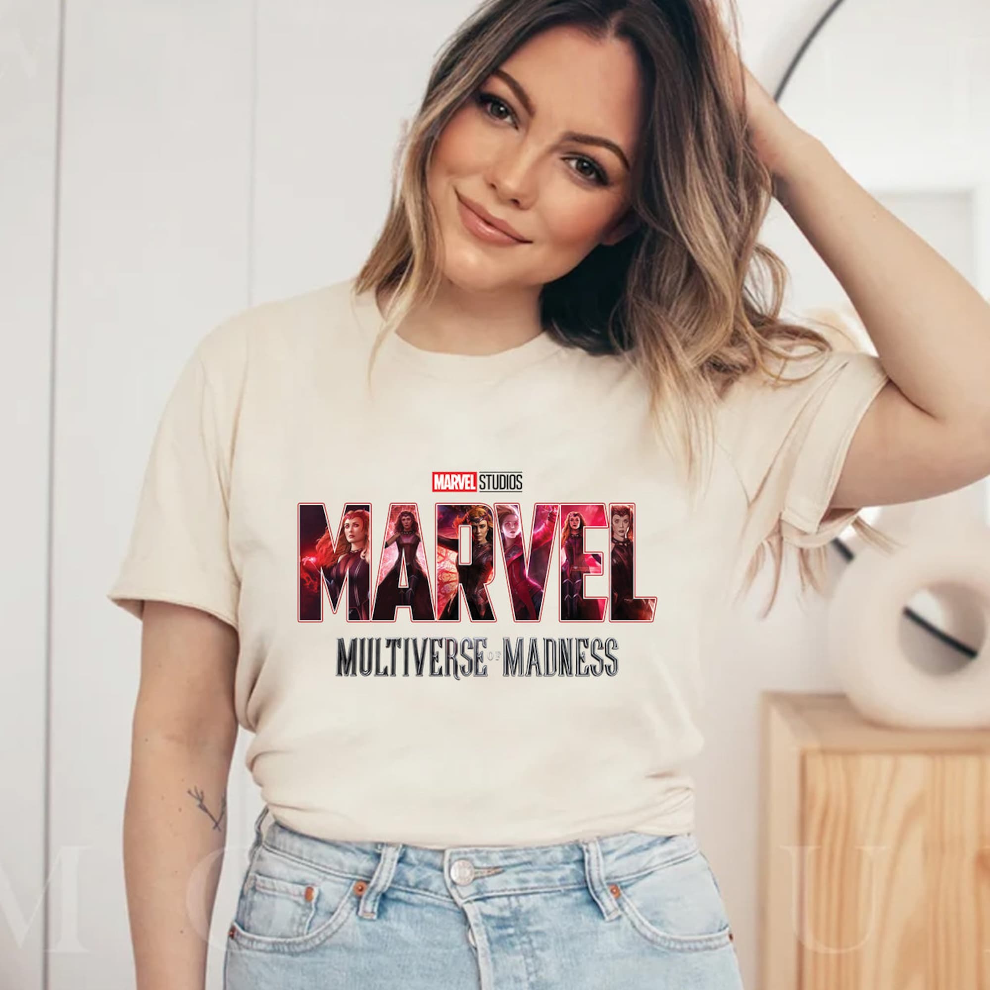 Discover Marvel Scarlet Witch Dr Strange 2 T-Shirt