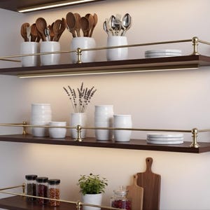 Riel de galería de latón sin lacar - Estante de latón con inclinación