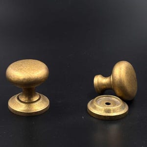 Unlacquered Brass Antique Round Cabinet Knob Pulls with Backplate