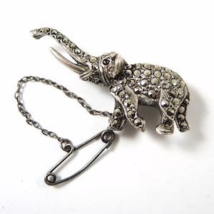 Vintage Sterling Silver Marcasite Elephant brooch