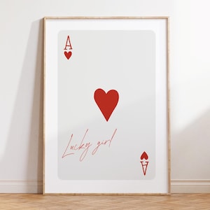Impresión de chica afortunada, arte de pared moderno en rojo, juego de cartas de as, póster preppy, decoración de dormitorio de chicas, póster Lucky You, arte estético para apartamentos DIGITAL