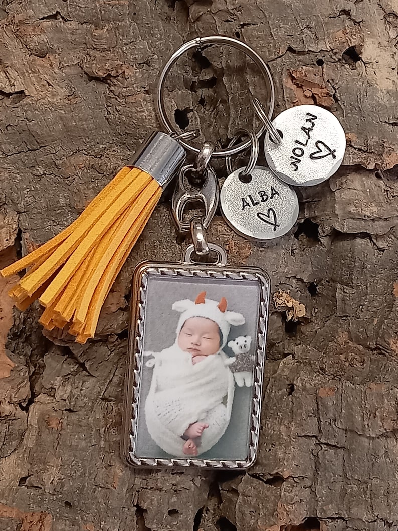 Porte clé photo personnalisé Porte-clés fête mamie, maman, papa, papi cadeau anniversaire noël PCTressé+ 2médailles