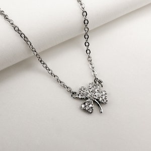 925 silver clover leaf necklace, lucky necklace, silver necklace with clover leaf pendant, women&#39;s clover leaf necklace, lucky necklace