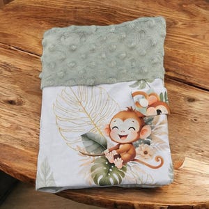 Funda de libro de salud de mono personalizada y hecha a mano